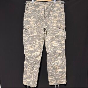 Y2K / MILITARY | MIL-SPEX ACU COMBAT CARGO TROUSERS
